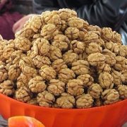 mag-walnut-kernels-4-pieces (1)